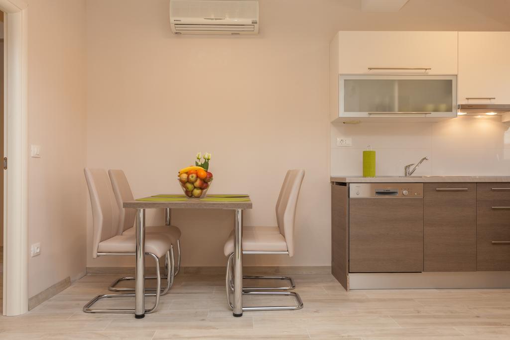 Apartments Alice Rovinj Rom bilde
